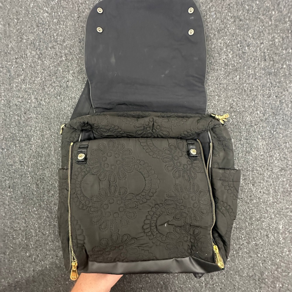 Petunia Pickle Bottom Boxy Bottom Backpack diaper bag black Gold OS Velvety - Picture 6 of 12